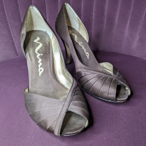 Nina Size‎ 7.5 Brown Satin Formal Heels - Picture 1 of 8